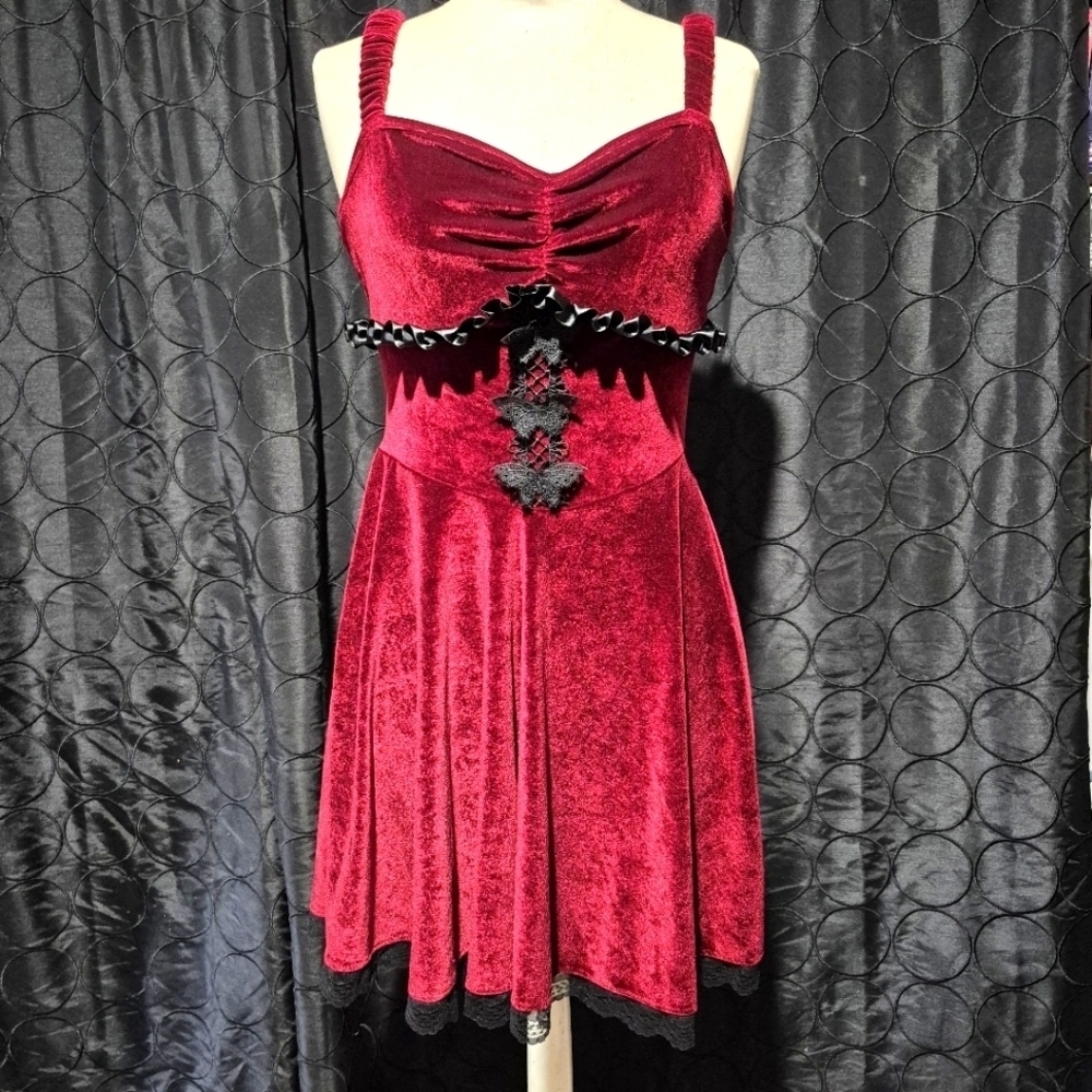 Velvet Red Dress With Black Lace Detail
